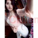 Caroline  complaciente y muy sensuales muy travieza en  la cama anal v